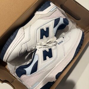 New Balance 550
